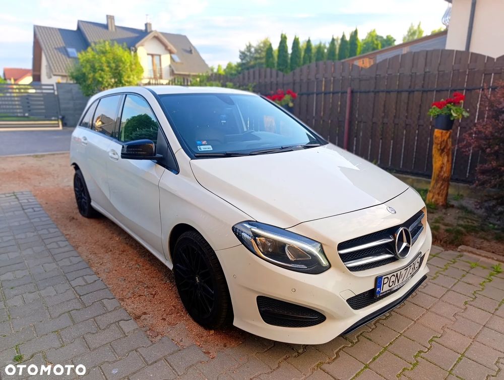 Mercedes-Benz Klasa B 200 7G-DCT AMG Line - 5