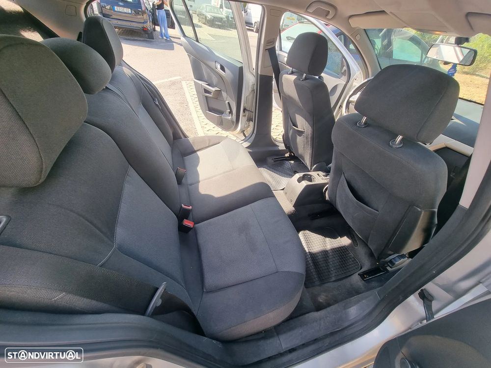Opel Astra - 8