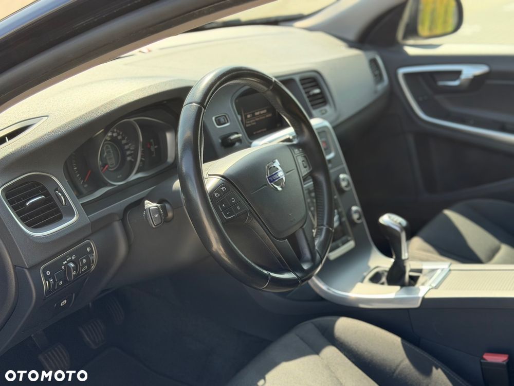 Volvo V60 D2 Drive-E Kinetic - 12