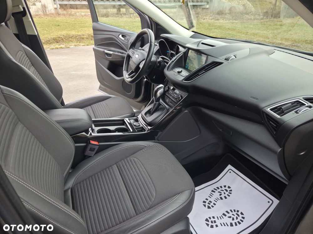 Ford Kuga 1.5 TDCi 2x4 Cool & Connect - 20