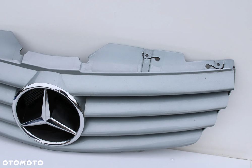 Oryginalny grill atrapa chłodnicy stan BDB OE Mercedes SL R230 W230 A2308800583 01-06r - 29