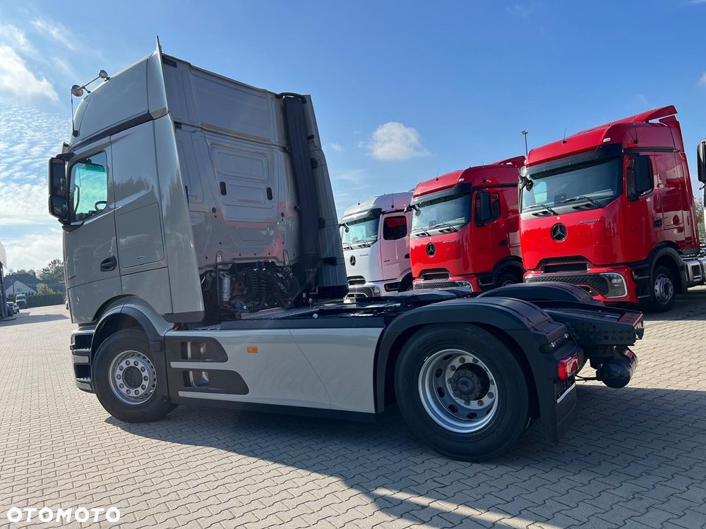 Mercedes-Benz Actros - 20
