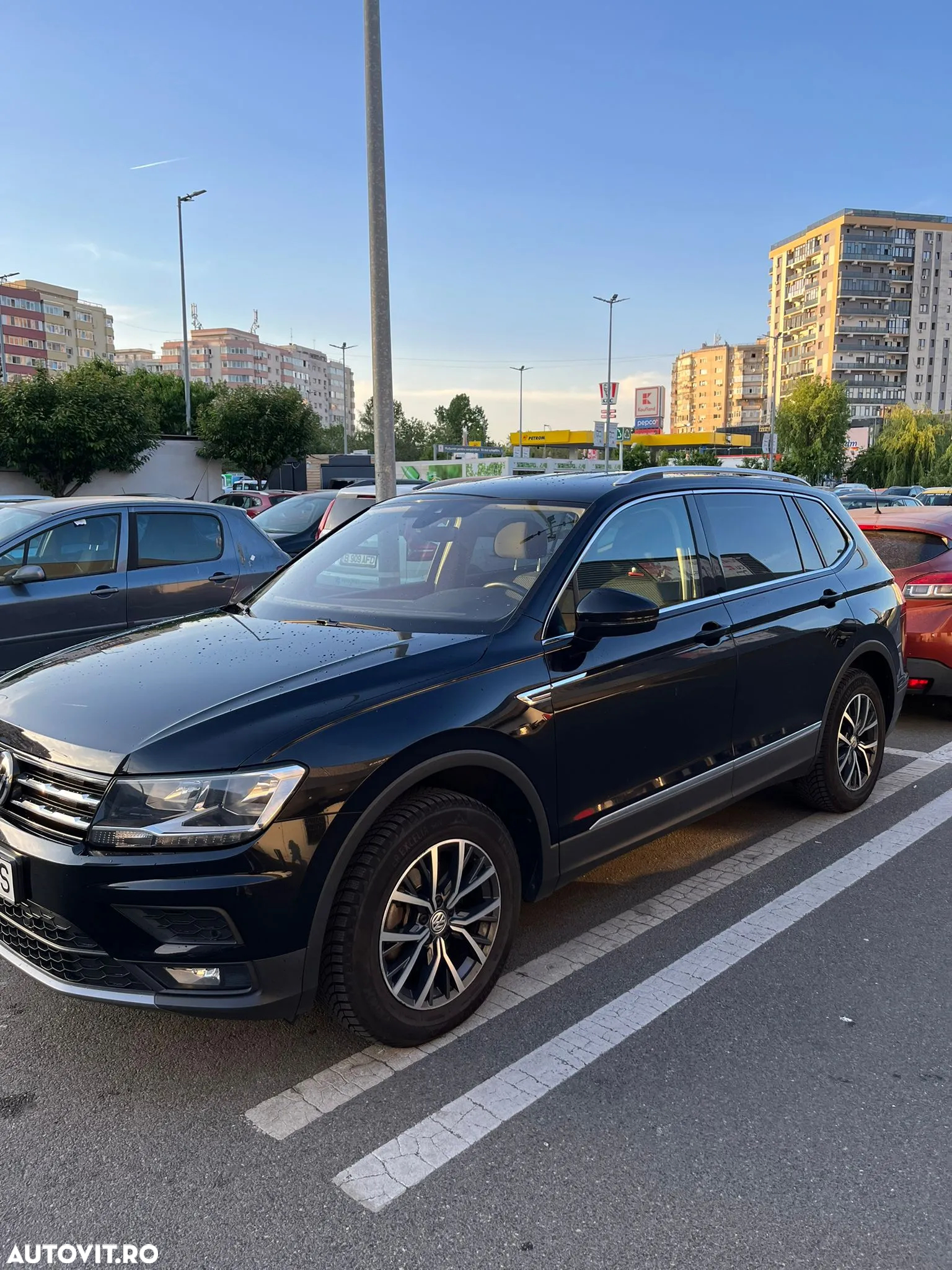 Volkswagen Tiguan Allspace 1.5 TSI OPF DSG Comfortline - 2