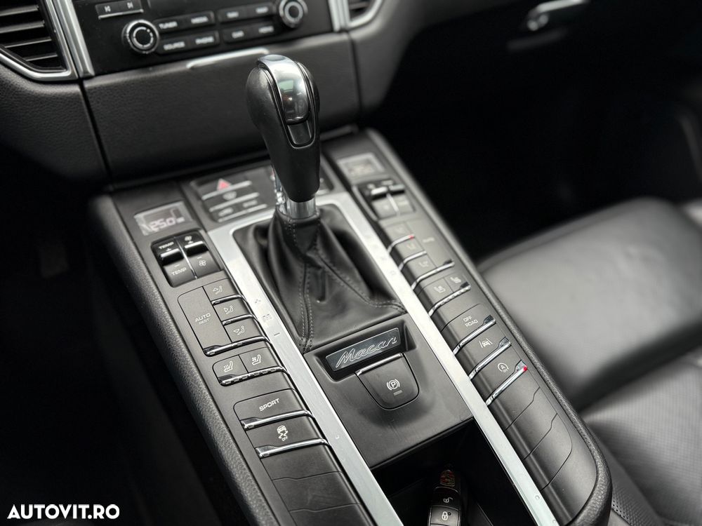 Porsche Macan - 7