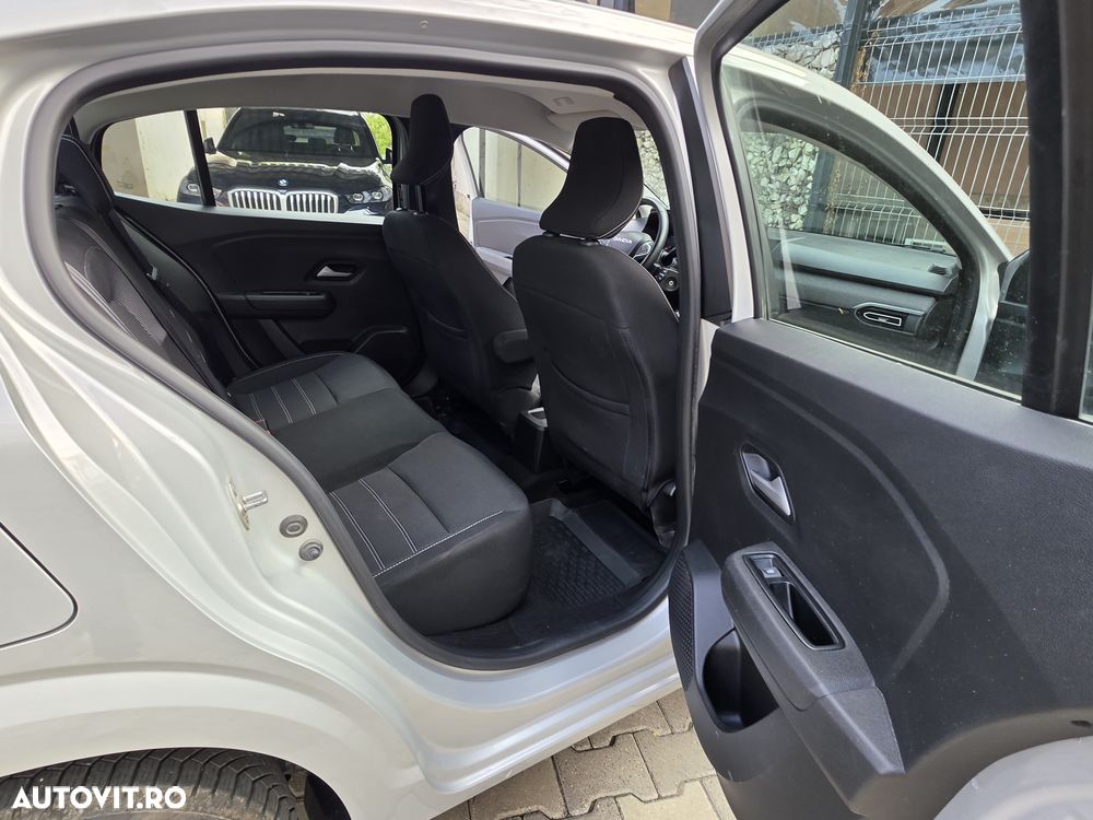 Dacia Logan TCe 90 MT6 Expression - 11