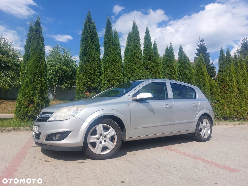 Opel Astra - 1