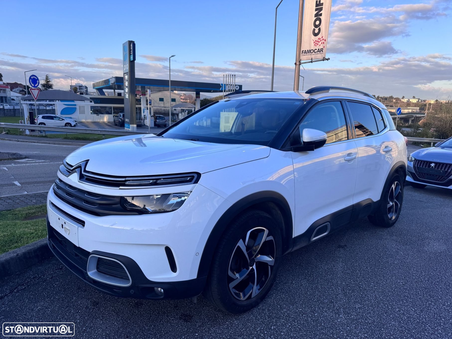 Citroën C5 Aircross Pure Tech 130 S&S EAT8 FEEL - 2