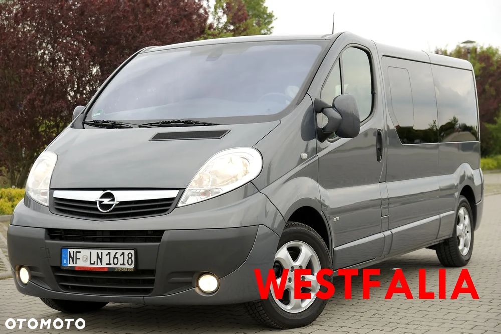 Opel Vivaro - 1