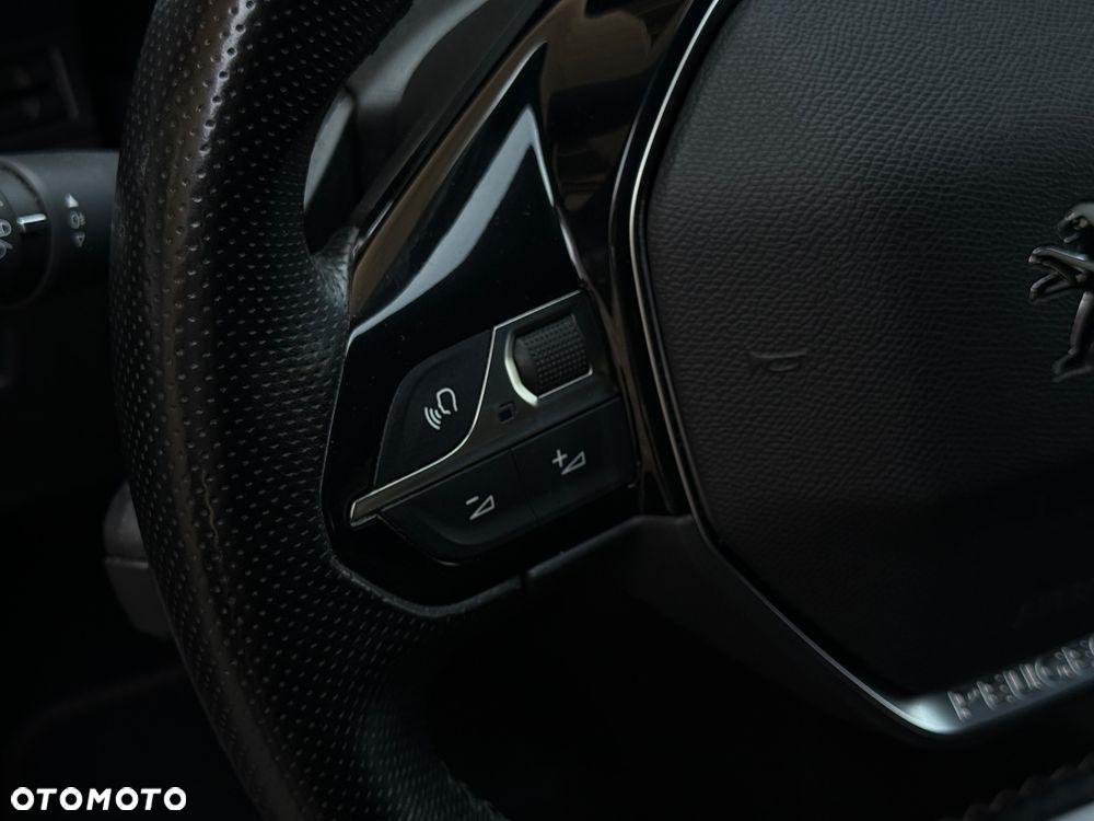 Peugeot 5008 2.0 BlueHDi GT S&S EAT8 - 11