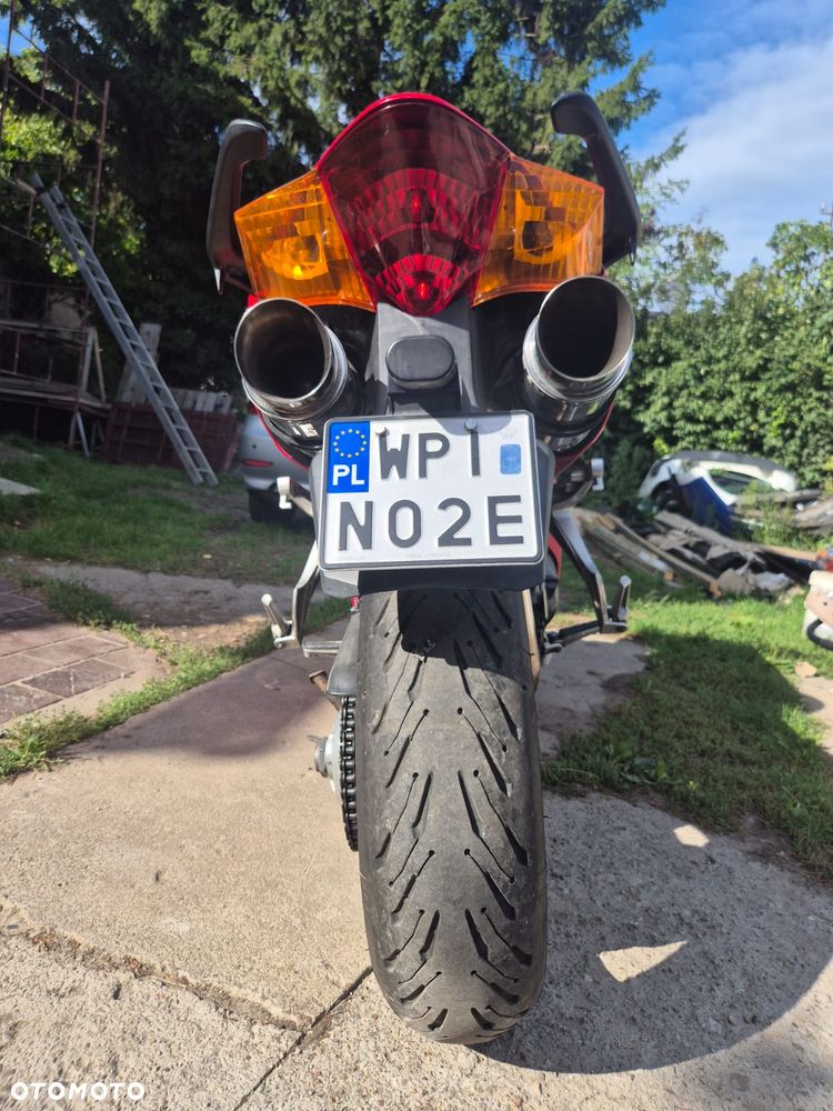Honda VFR - 11