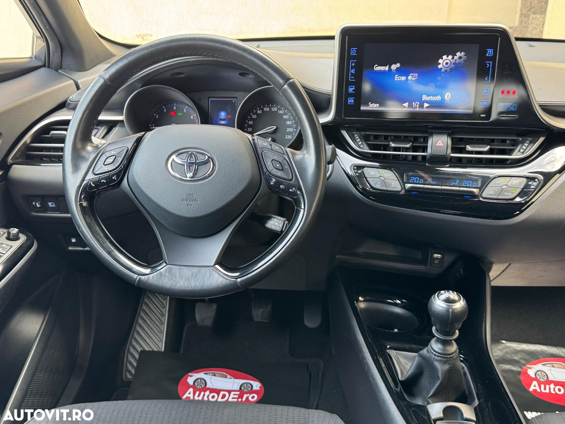Toyota C-HR - 9