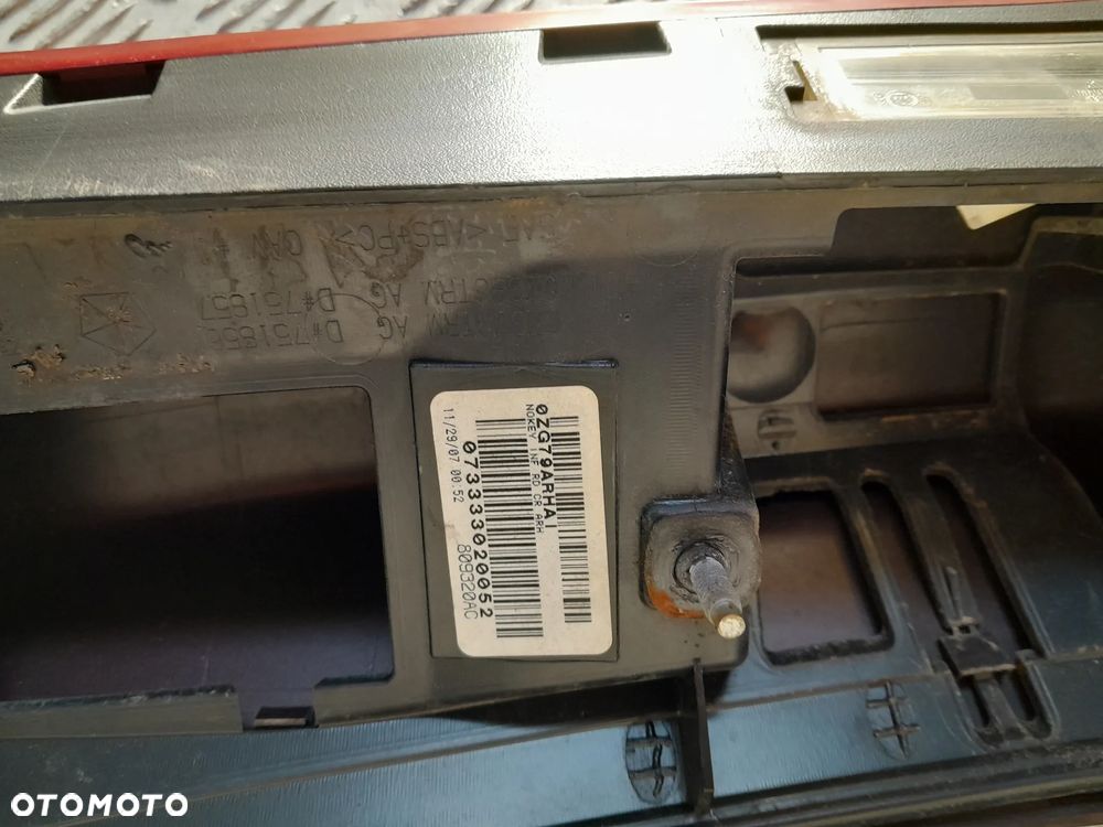 DODGE CALIBER BLENDA KLAPY - 12