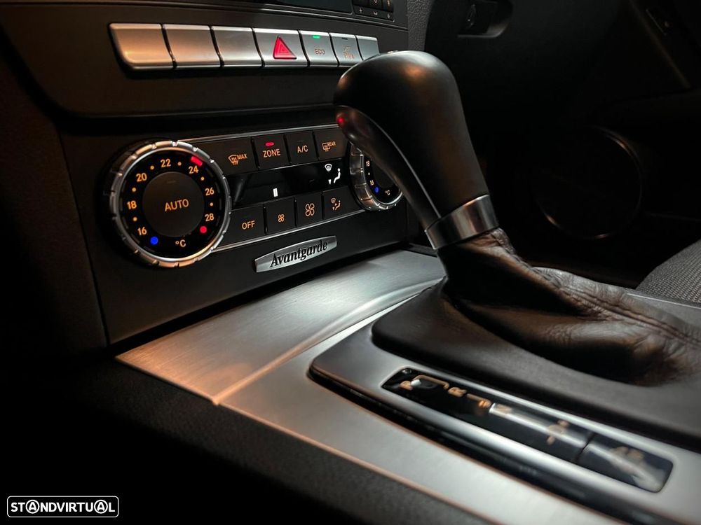 Mercedes-Benz C 250 - 20