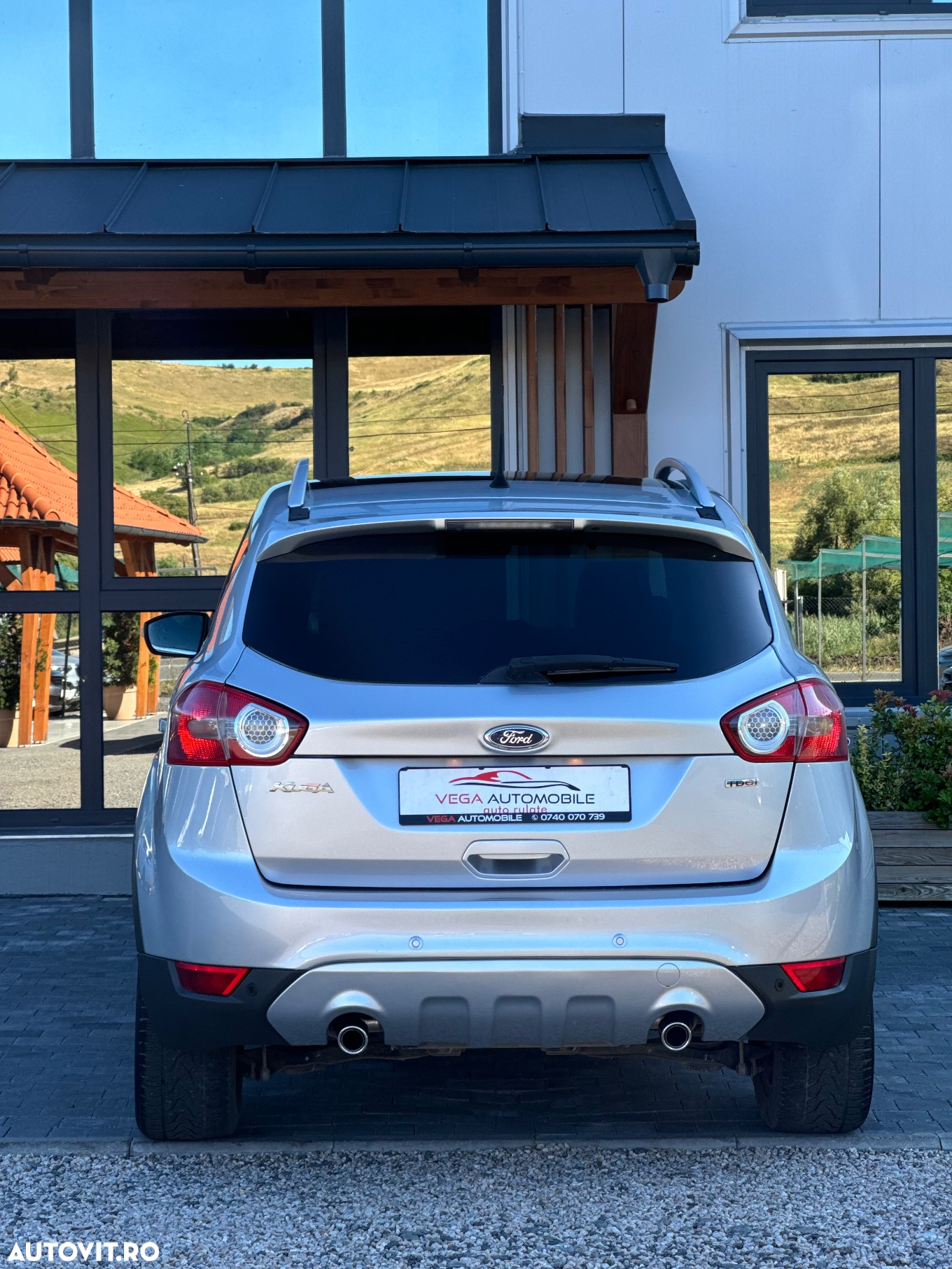 Ford Kuga 2.0 TDCi 4x4 Aut. Titanium - 39
