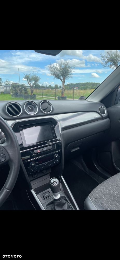 Suzuki Vitara 1.4 Boosterjet Premium 4WD - 14