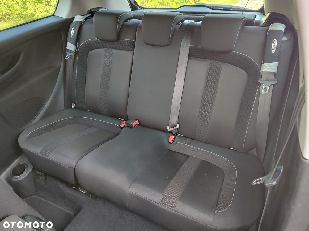 Fiat Punto Evo 1.6 16V Multijet Sport Start&Stop - 10