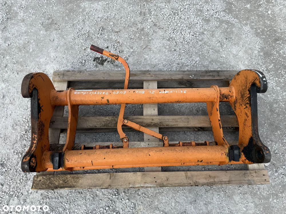 PRZEJŚCIÓWKA ADAPTER REDUKTOR REDUKCJA EURO ZETTELMEYER VOLVO ZL 802 702 602 1002 L30 L35 L40 L45 - 16