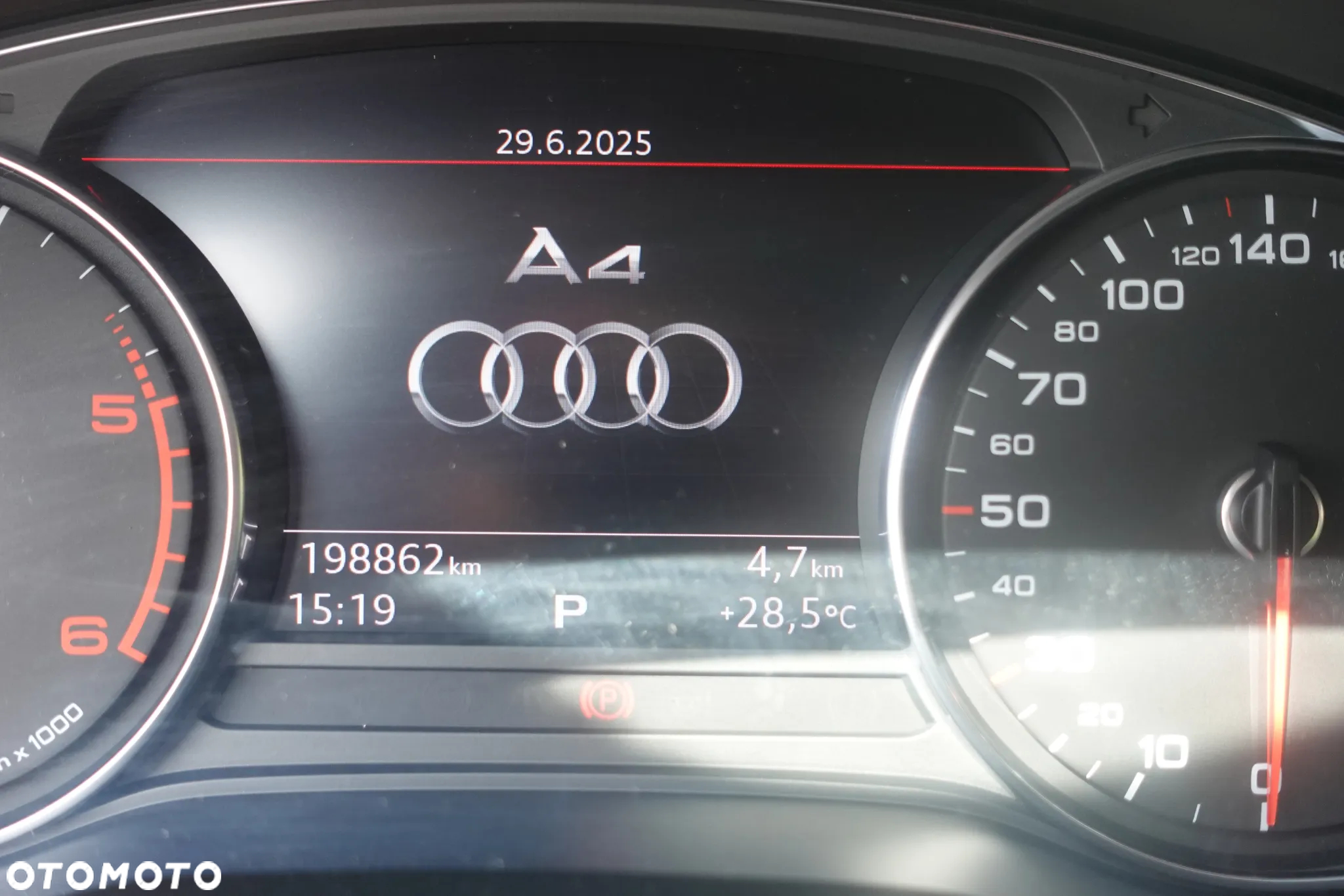 Audi A4 Avant 2.0 TDI S tronic - 12