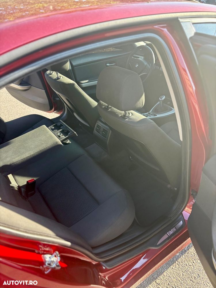 BMW Seria 3 320d - 6
