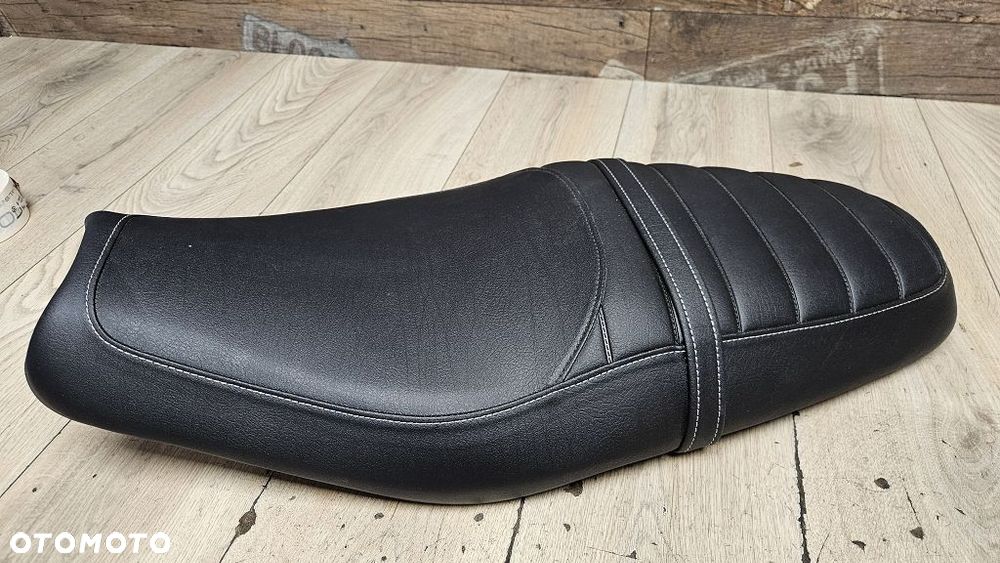 Siedzenie Triumph Street Twin 900  2304054 - 2
