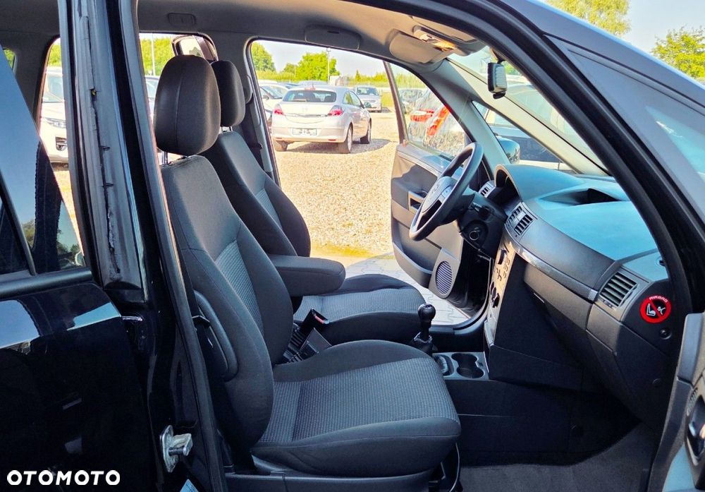 Opel Meriva - 22