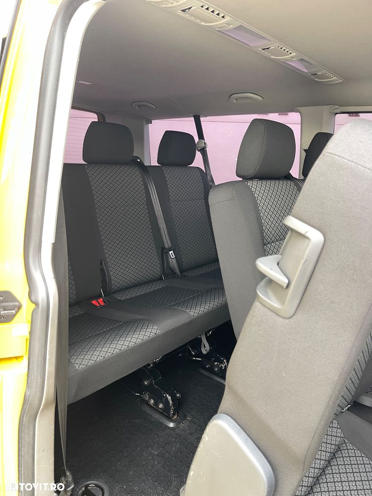 Volkswagen Caravelle T6.1 2.0 TDI 110 kW KR Comfortline - 24