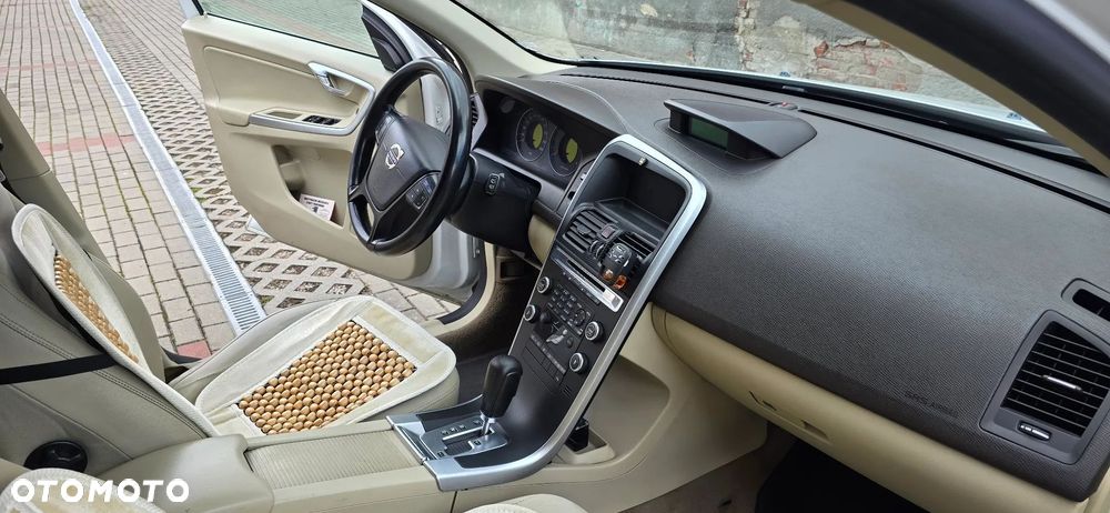 Volvo XC 60 D3 Kinetic - 8