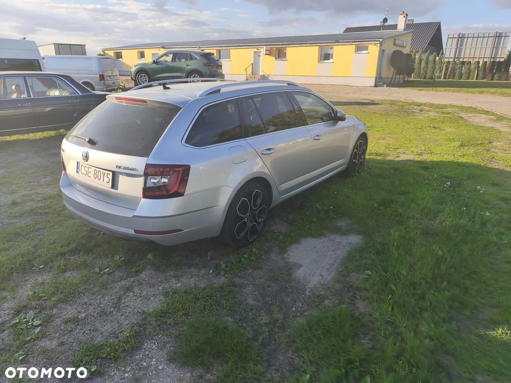 Skoda Octavia 1.6 TDI Sport Edition - 9