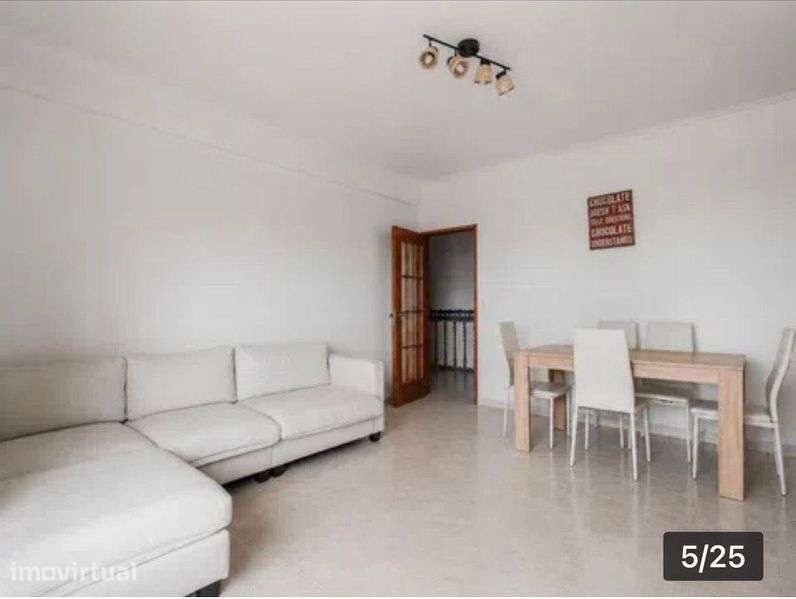 T2 em Vila Fria Oeiras - Grande imagem: 2/12