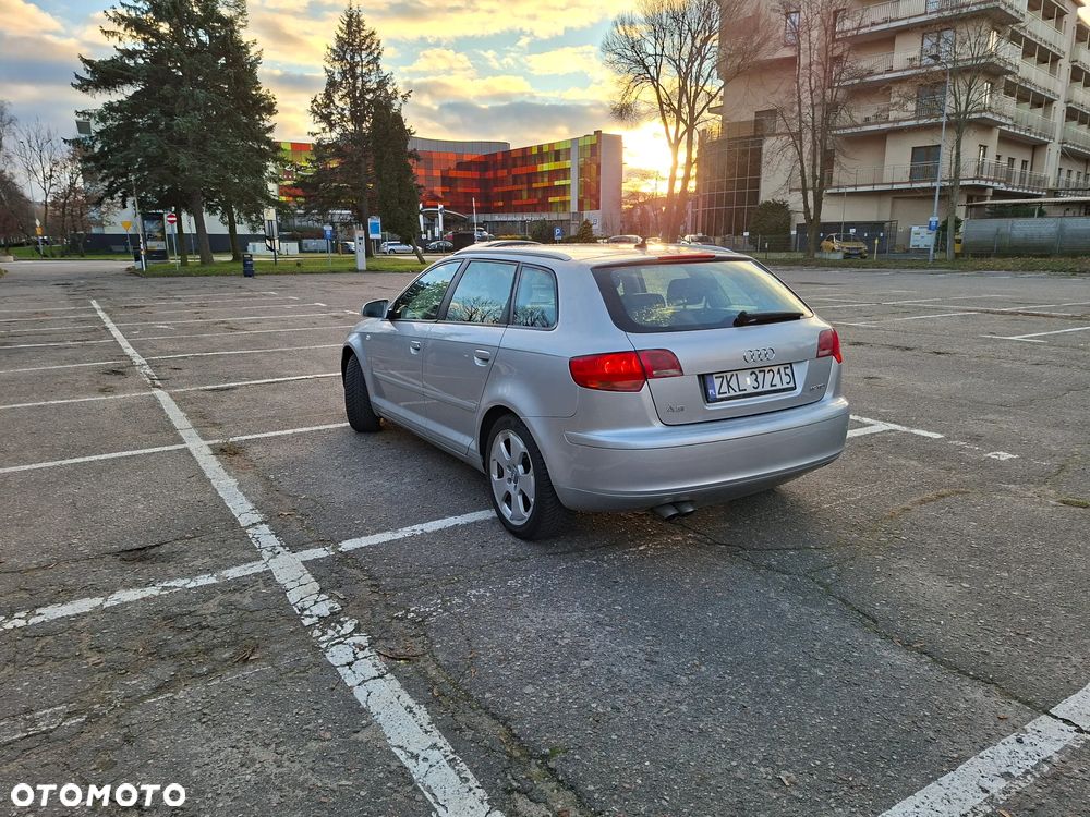 Audi A3 Sportback 1.9 TDI DPF Ambiente - 4