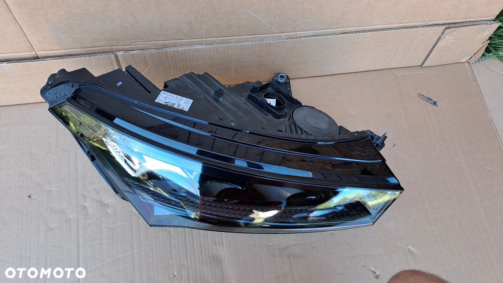SKODA ENYAQ 5LB CRYSTAL LIGHTING FULL LED PRAWA LAMPA 5LB941016 ŁADNA - 4