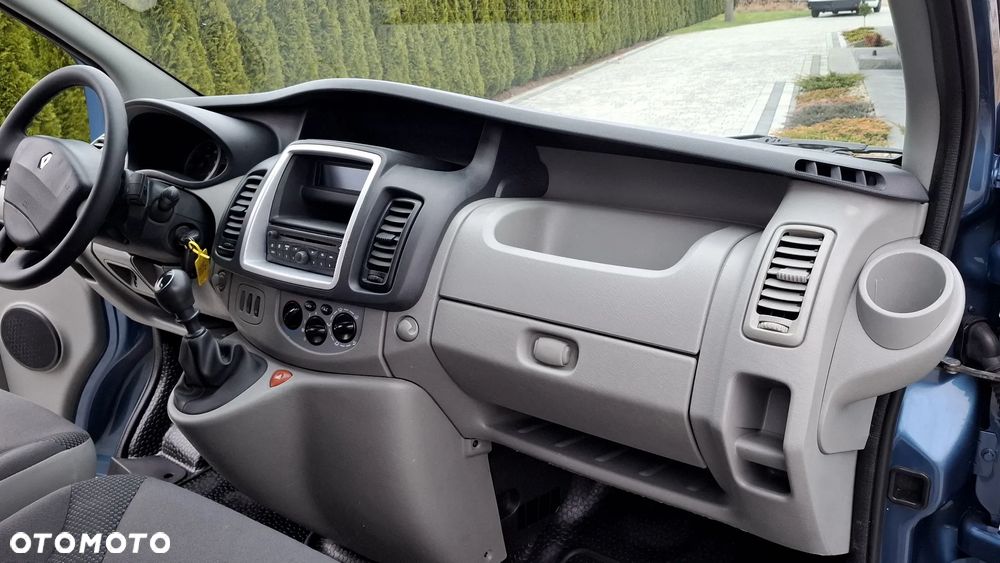 Renault Trafic L1H1 Passenger Lux - 19