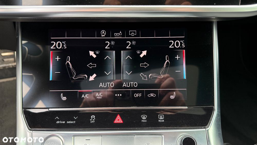 Audi A6 Avant 40 TDI quattro S tronic S line - 25