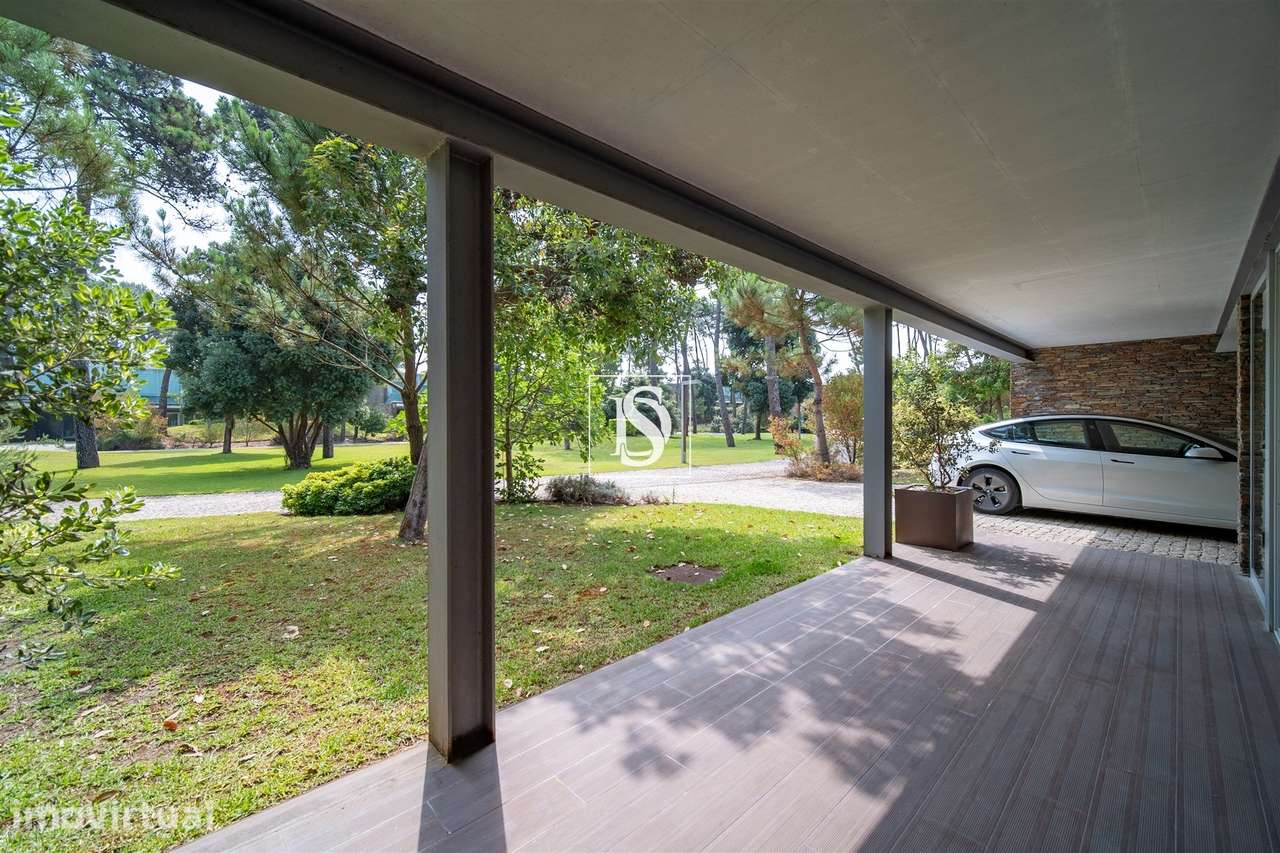 Moradia T3 em Condomínio Privado de Luxo junto à praia - Grande imagem: 2/26