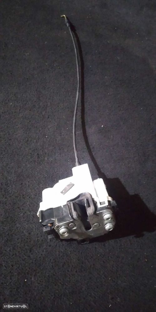 Fecho Da Porta Frente Dto Fiat Panda (169_) - 2