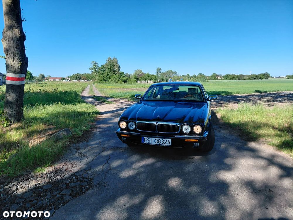 Jaguar XJ 4.0 Executive - 3