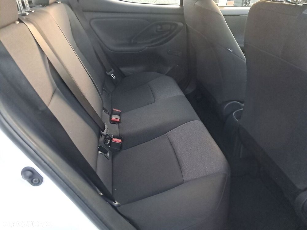 Toyota Yaris - 15