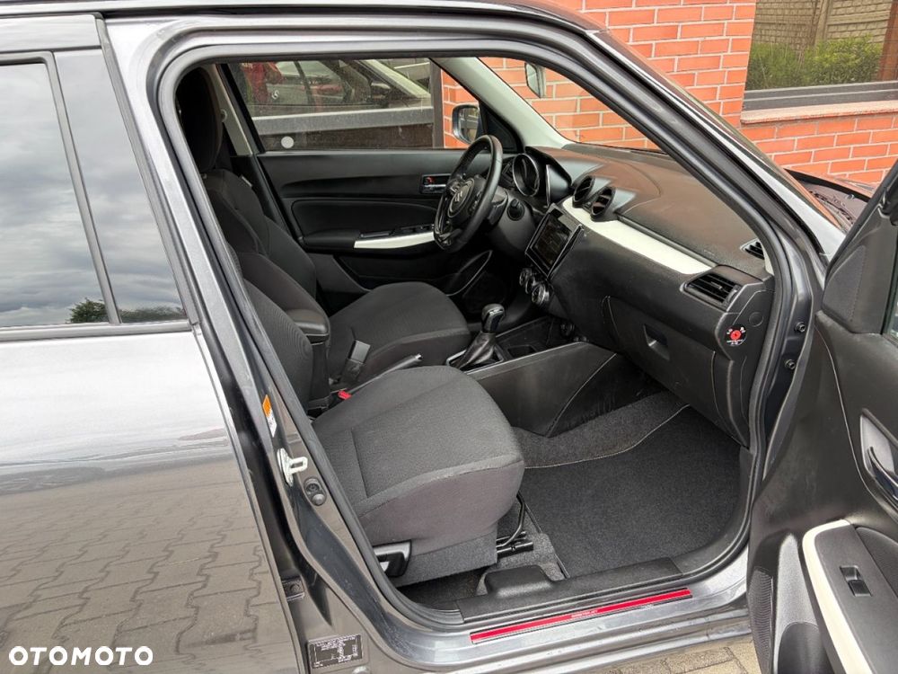 Suzuki Swift - 15