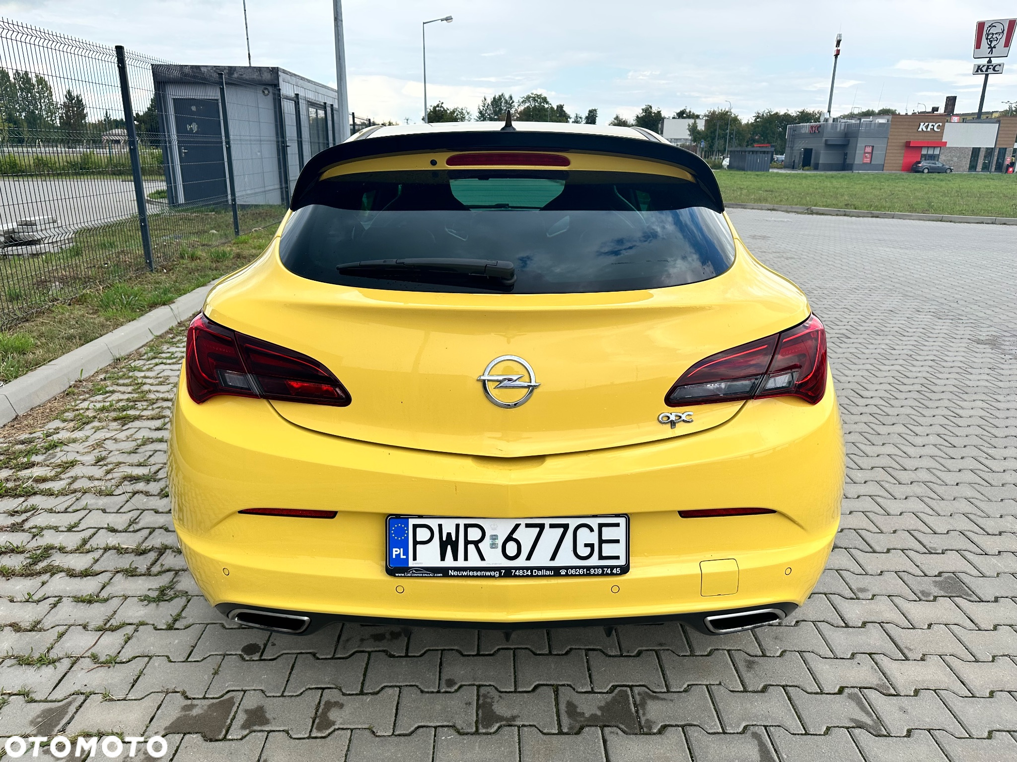 Opel Astra IV GTC OPC - 5