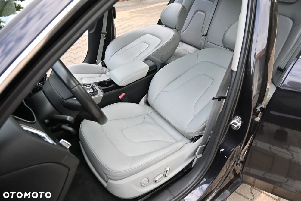 Audi A4 Avant 2.0 TFSI quattro S tronic S line Sportpaket - 32