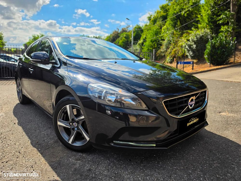 Volvo V40 D4 Summum - 3