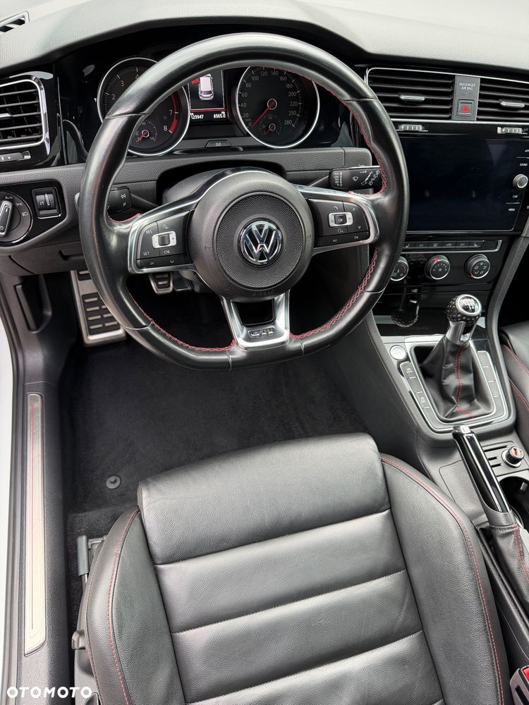 Volkswagen Golf 2.0 TSI BMT GTI Performance - 16