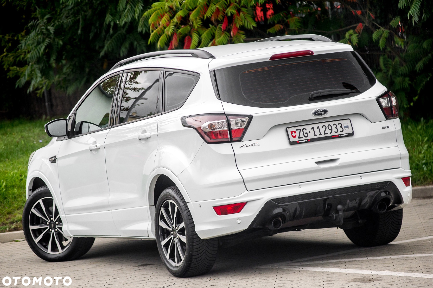 Ford Kuga 2.0 TDCi AWD ST-Line - 12