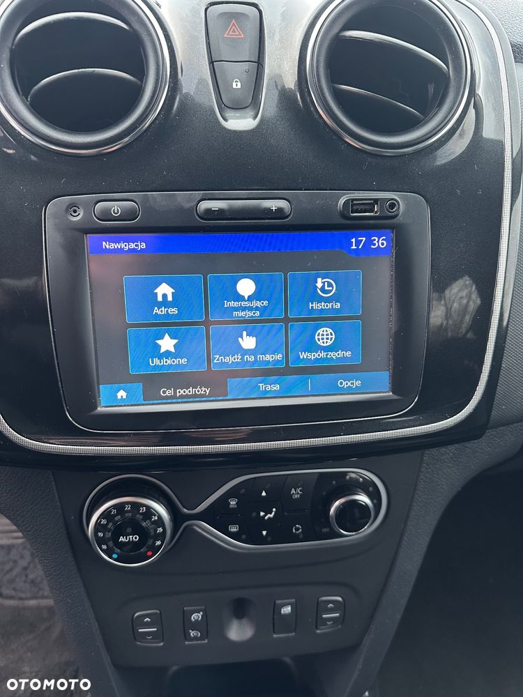 Dacia Sandero 0.9 TCe SL Celebration S&S - 12