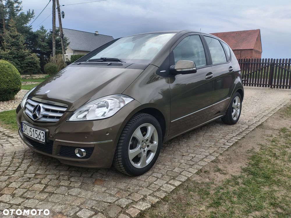 Mercedes-Benz Klasa A 170 BlueEFFICIENCY Avantgarde - 1