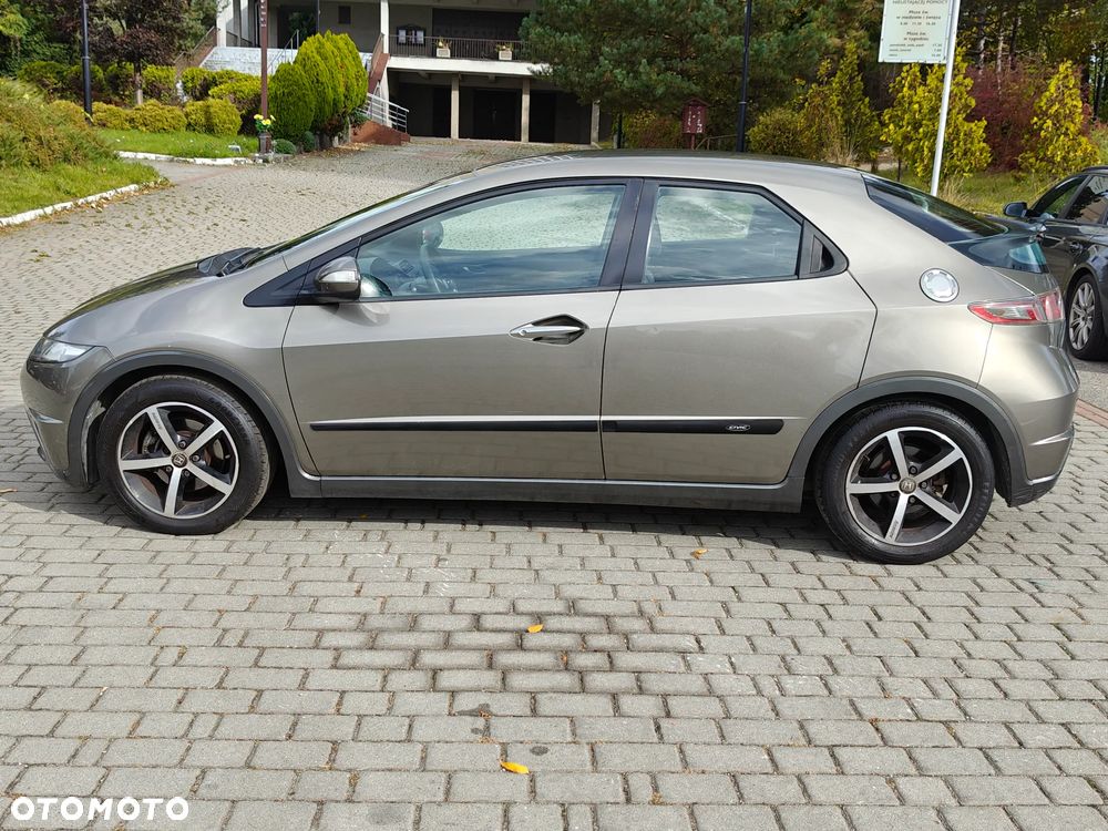 Honda Civic 1.8 Comfort - 5