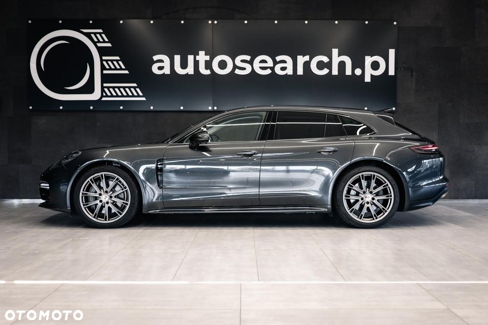 Porsche Panamera 4S - 9