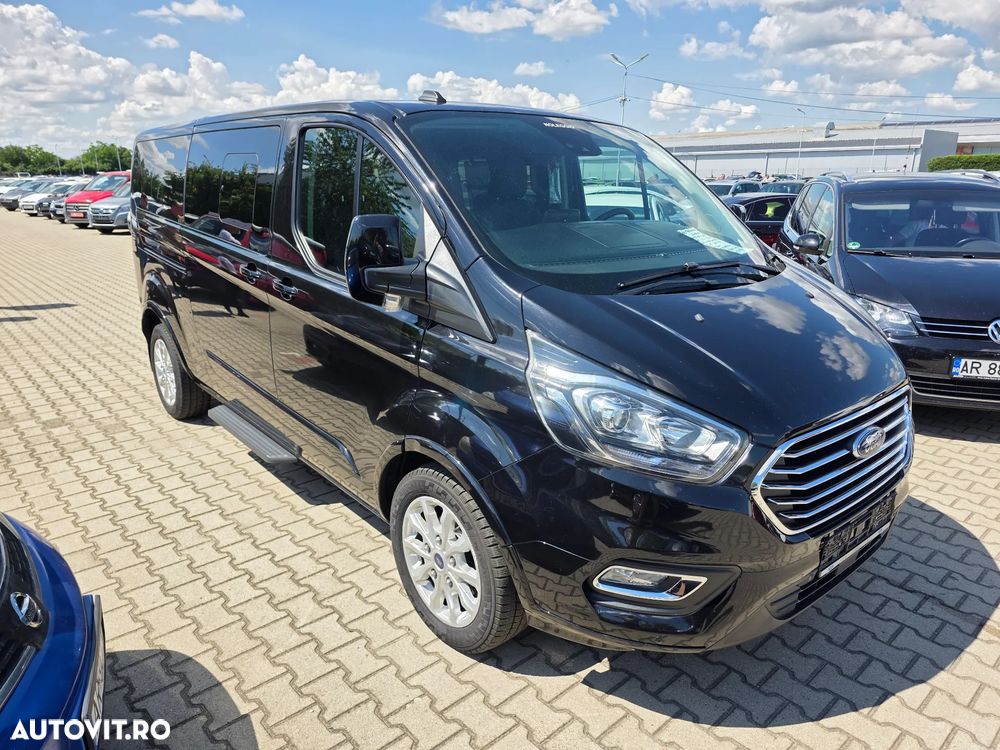 Ford Tourneo Custom - 2