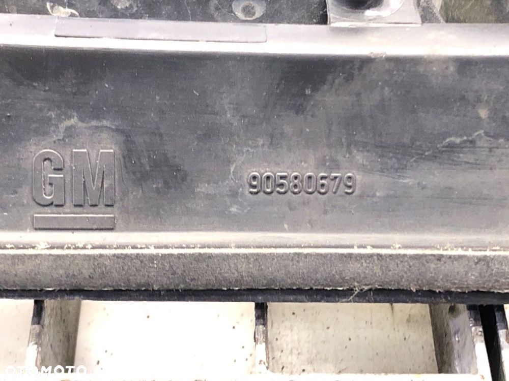 ATRAPA GRILL  OPEL ZAFIRA A nadwozie wielkoprzestrzenne (MPV) (T98) 1999 - 2005 2.0 DTI 16V (F75) 74 - 4