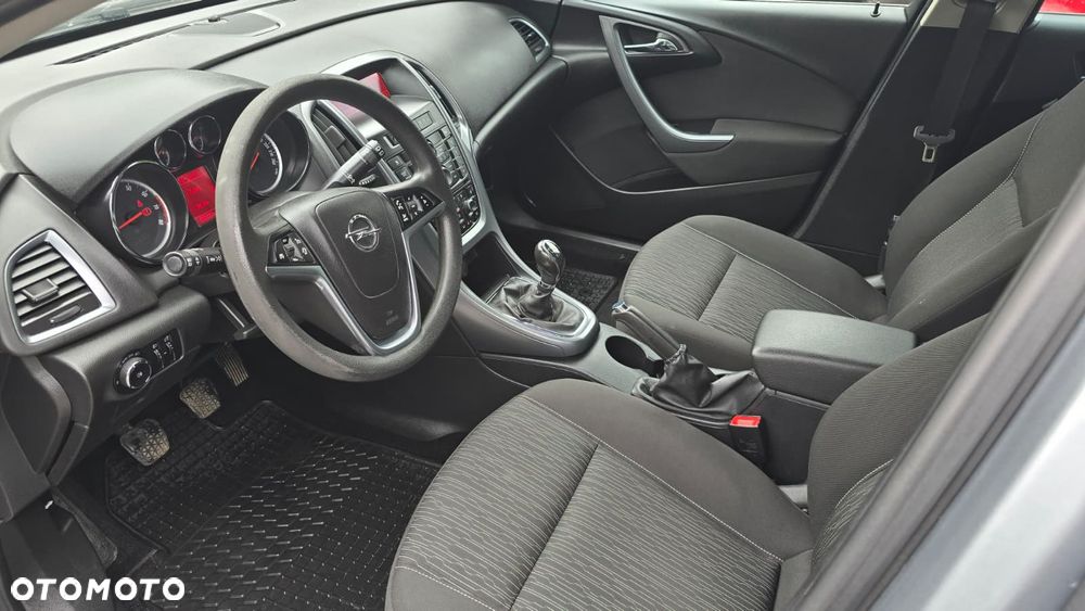 Opel Astra 1.4 T Enjoy - 14